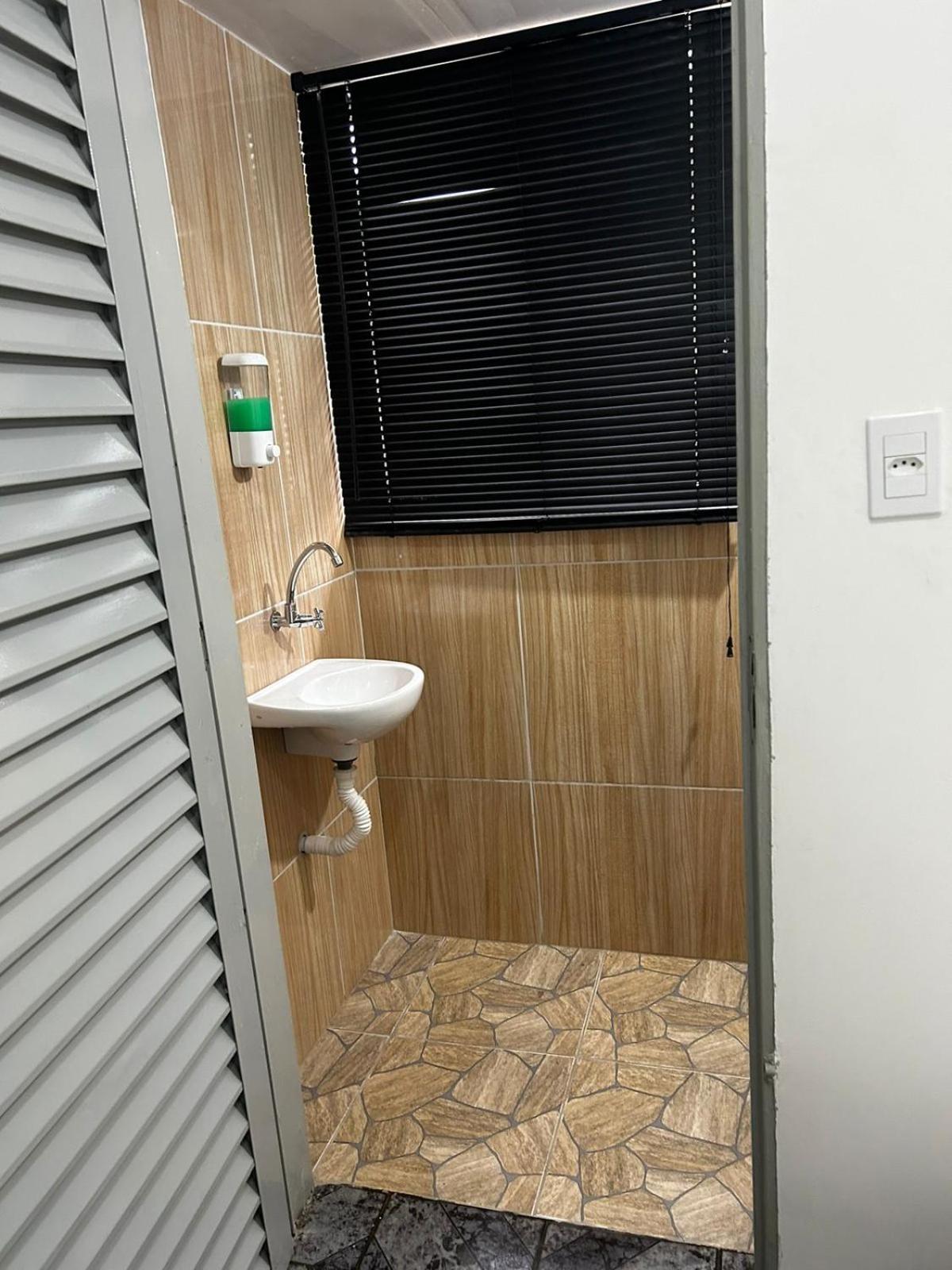 Cig Hostel جويانيا المظهر الخارجي الصورة